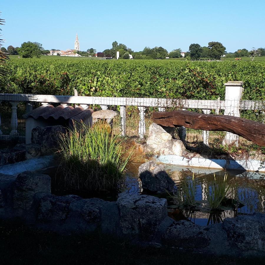 La Caleche Country house